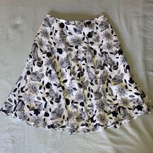 Jones New York Skirt